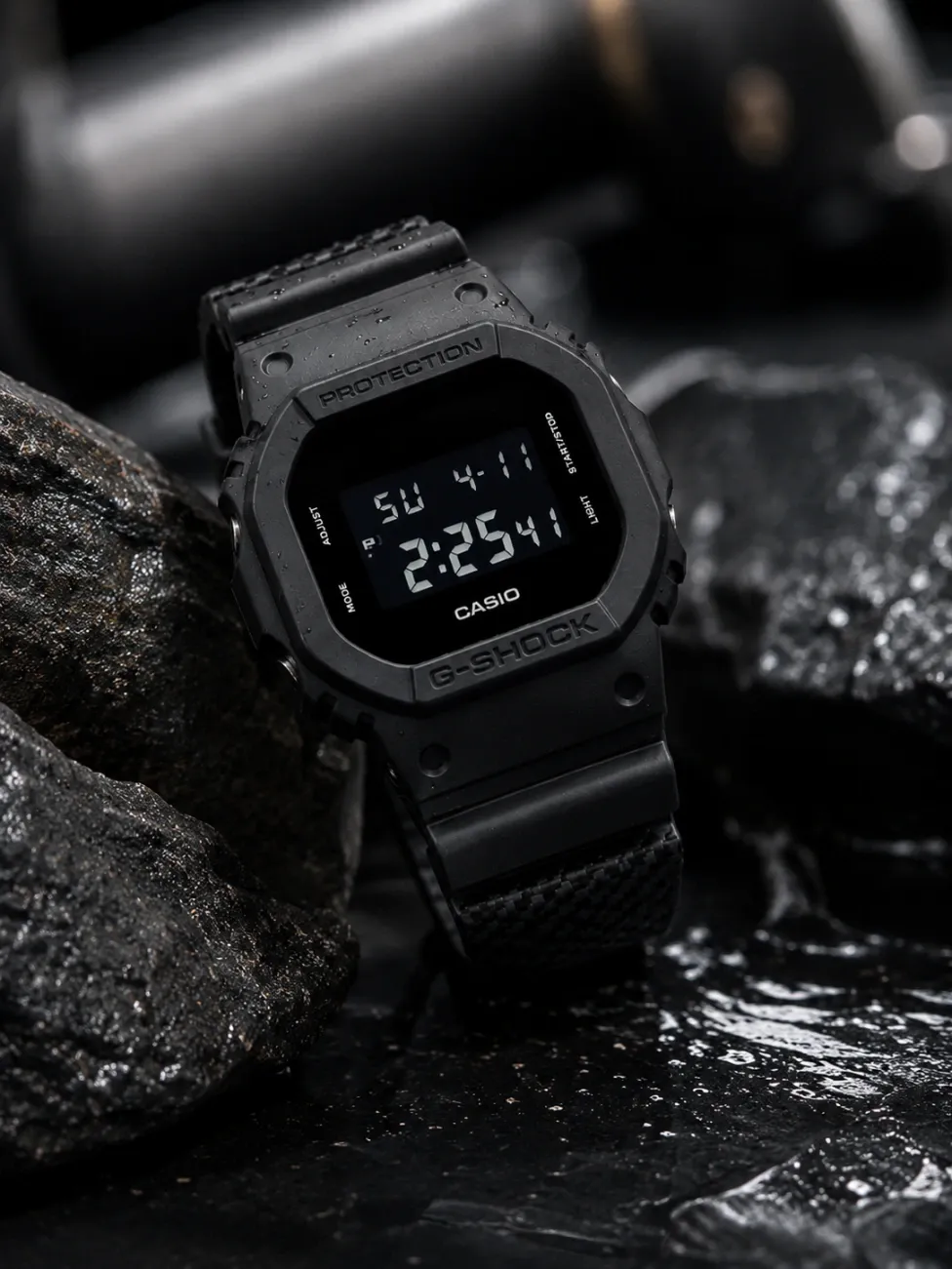 G-Shock Digital Quartz Watch For Men - Everyday Toughness